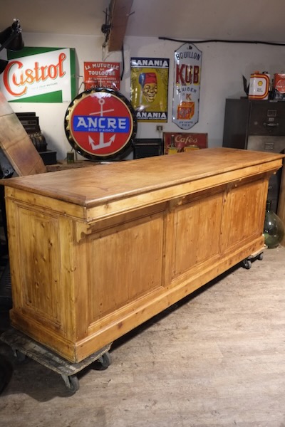 meuble de metier ancien comptoir de commmerce a tiroirs